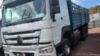 Sino Howo Truck (E7 ZZ) 2020 (ማንዋል ማርሽ ደረቅ ጭነት ማጓጓዣ ረዥም ተሸከርካ 9.7 ሊትር) Multi function train