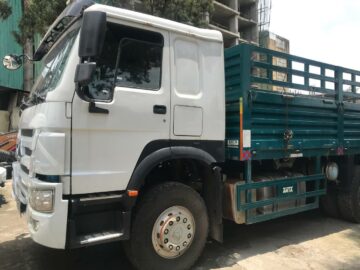 Sino Truck Howo 6*4 (371) 2022 is large vehicles carry truck