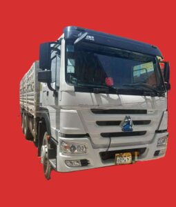 SINOTRUK HOWO Fence Truck