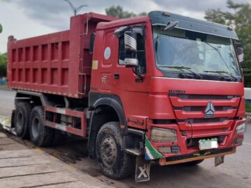 Used Howo 10 Wheel Dump Truck Tipper Truck 6×4 Sinotruk 2021