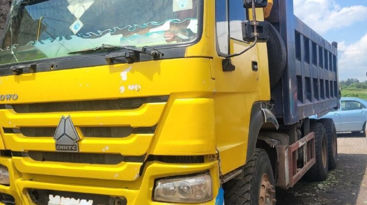 SINOTRUCK Howo Dumper Truck (2014) 6×4 10 Wheeler Tipper Truck