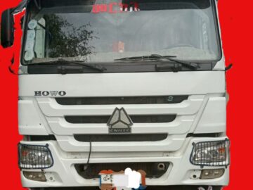 SINOTRUCK HOWO Cargo Truck (371) 2016 Dangerous goods Truck