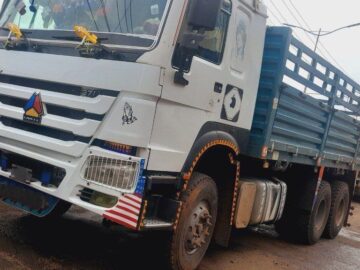 SINOTRUK HOWO 371 Cargo Truck 2021 Heavy Duty Truck