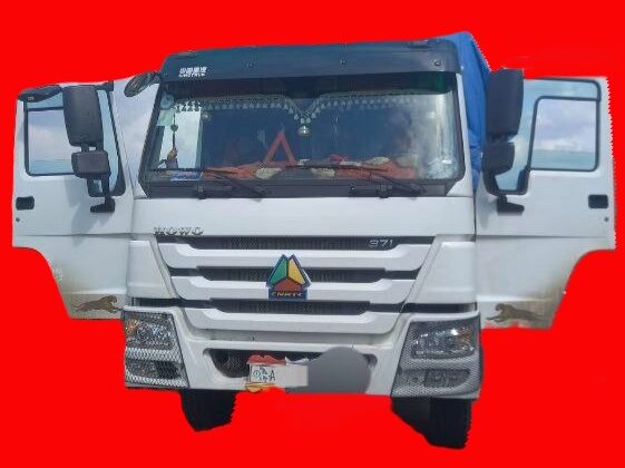 SINOTRUK HOWO Semi Trail Truck 371 is 2022 Cargo Truck