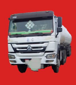 Sinotruk HOWO Fuel Tank Truck